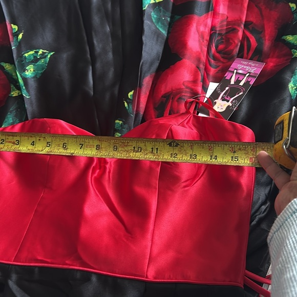 Roses Stacy Skylar - Picture 13 of 16